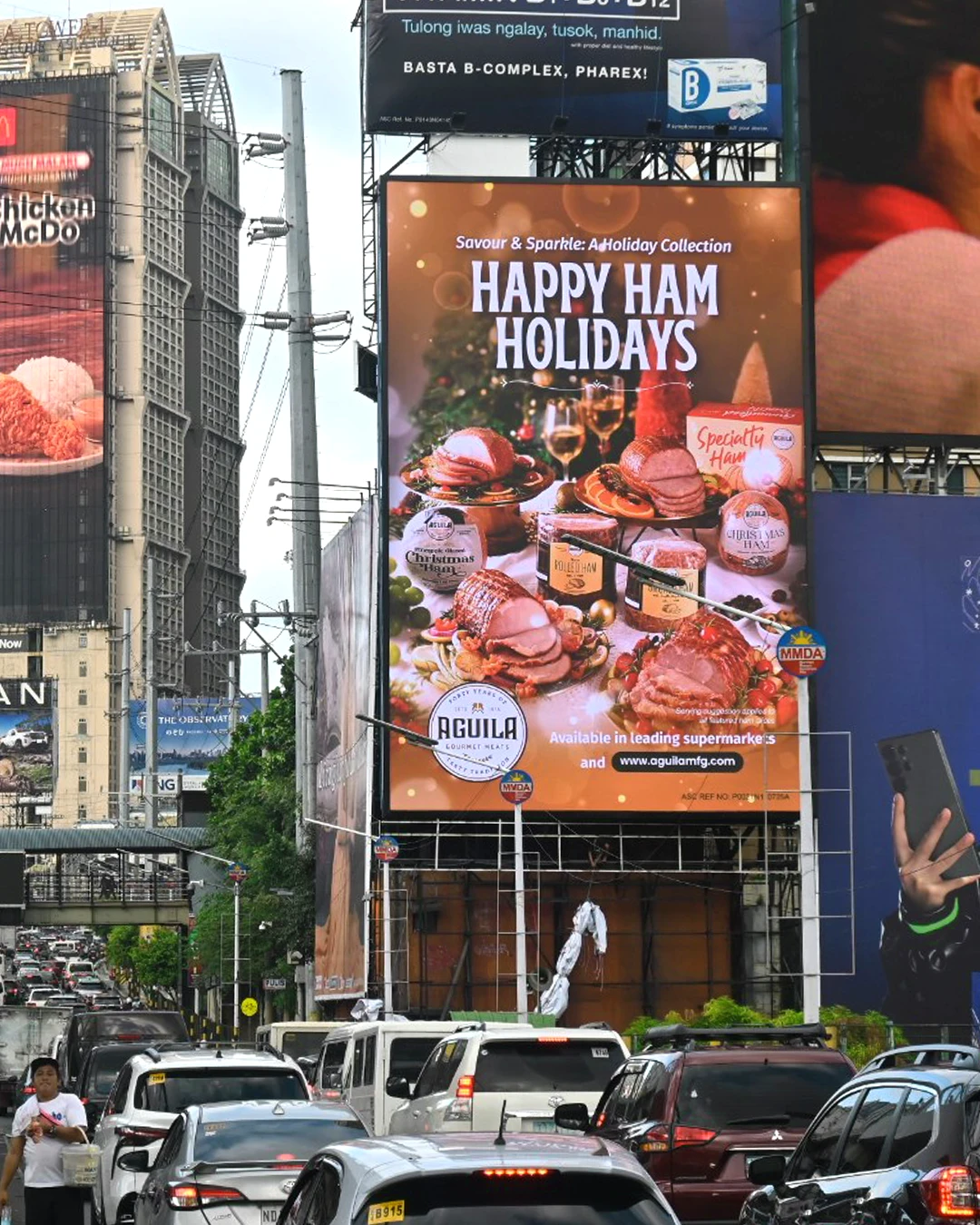 happy-ham-holidays-campaign-billboard-01